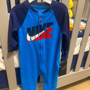 Nike baby sleeper. Brand new with tags! Bought it and it never got wore!